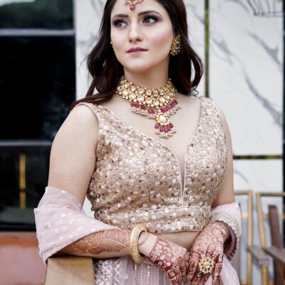 Beauty by Krimse specializes in glamorous bridal hairstyling Bridal hairstyling with a glamorous touch and soft curls.