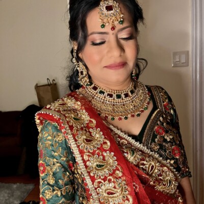 Beauty by Krimse provides bridal makeup services that highlight bold features while maintaining a radiant finish. Contemporary bridal makeup emphasizing bold and radiant features.